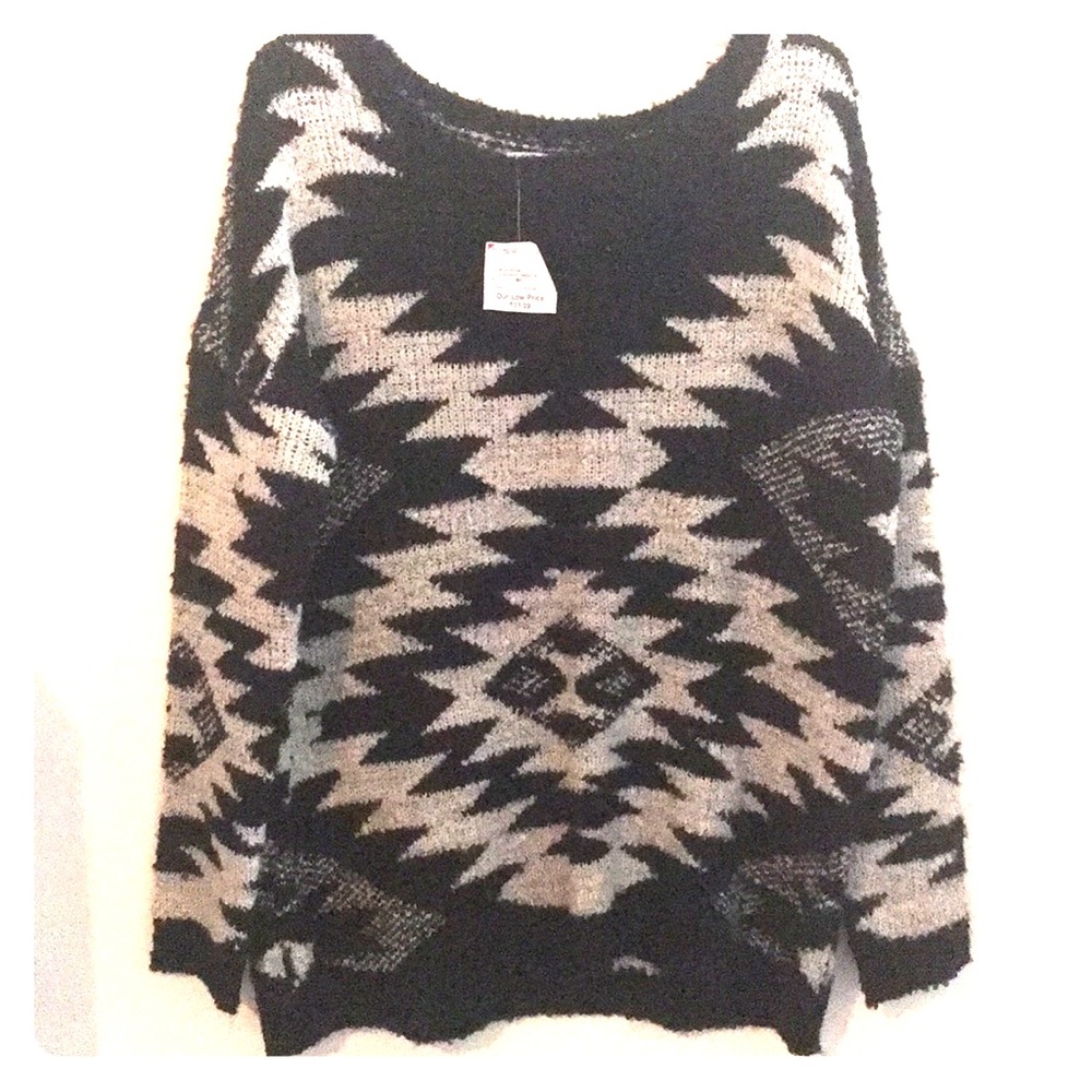 Chunky tribal knit sweater